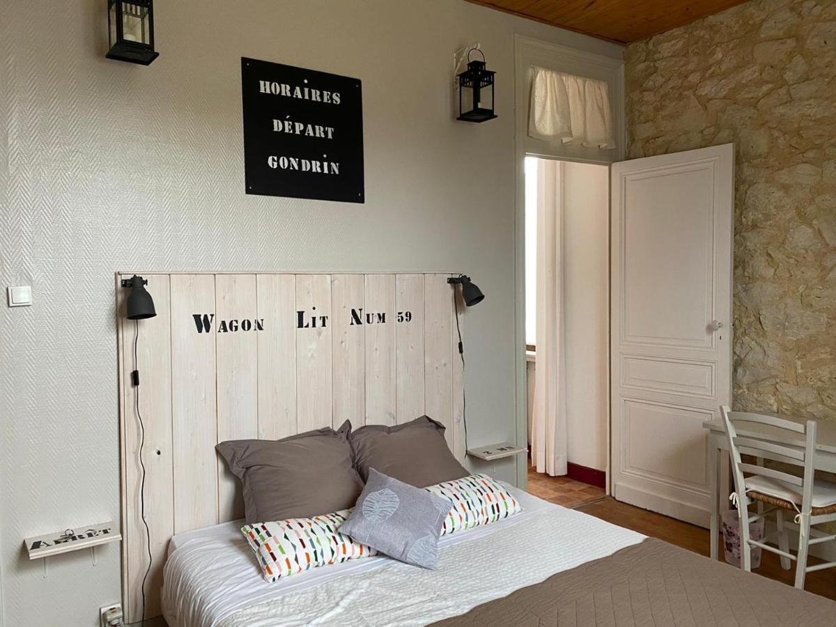 Bed and Breakfast La Gare Des Reves à Gondrin Extérieur photo