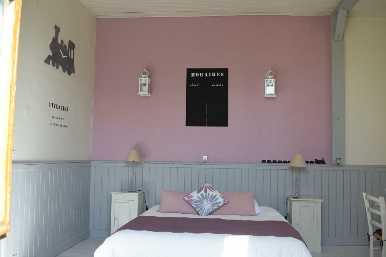 Bed and Breakfast La Gare Des Reves à Gondrin Extérieur photo